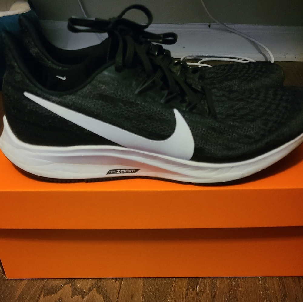 NIKE PEGAUS 36 Women's 12 Black